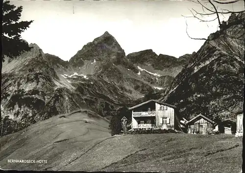 Elbigenalp Bernhardseck Huette Kat. Elbigenalp Lechtal Tirol