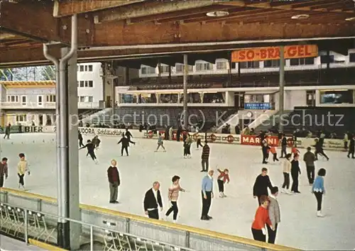 Schlittschuhlaufen Eislaufen Kunsteisstadion Oberstdorf-Allgaeu / Sport /