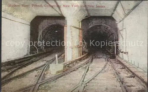 U-Bahn Subway Underground Hudson River Tunnel New York New Jersey / Bahnen /