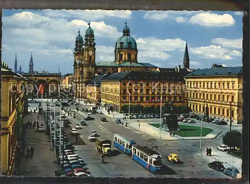 Strassenbahn Muenchen Odeansplatz Theatinerkirche / Strassenbahn /