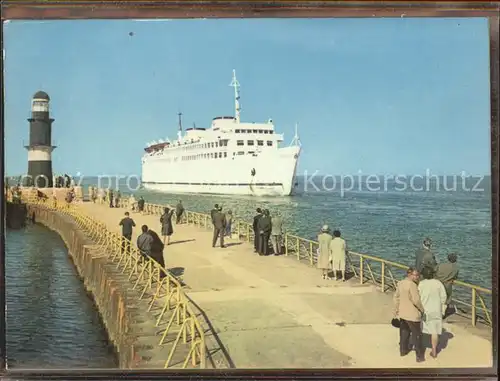 Faehre MS Warnemuende Leuchtturm Rostock / Schiffe /