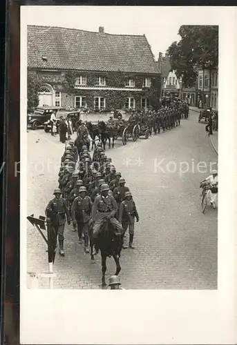 Soldatengruppenfoto Pferdekutsche / Militaria /