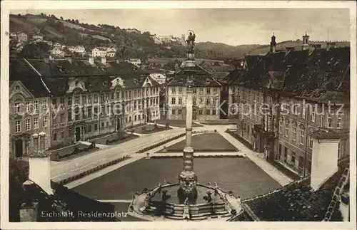 Eichstaett Oberbayern Residenzplatz mit Mariensaeule / Eichstaett /Eichstaett LKR