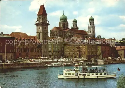 Passau Donaupartie mit Dom Kat. Passau