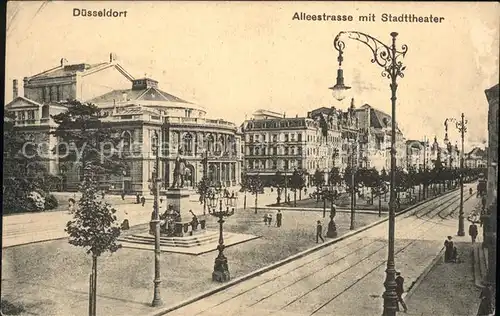 Duesseldorf Alleestrasse mit Stadttheater Kat. Duesseldorf