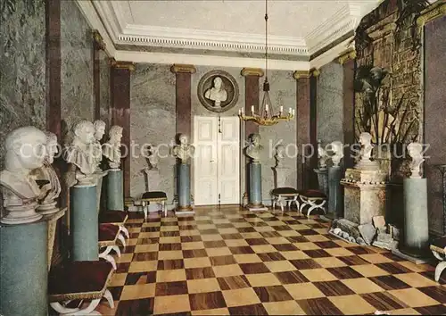 Erbach Odenwald Graefliches Schloss Roemisches Zimmer Buesen / Erbach /Odenwaldkreis LKR