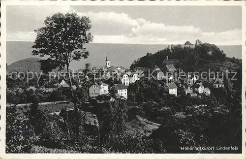 Lindenfels Odenwald Ortsansicht mit Kirche und Burg Hoehenluftkurort Perle des Odenwaldes Kat. Lindenfels