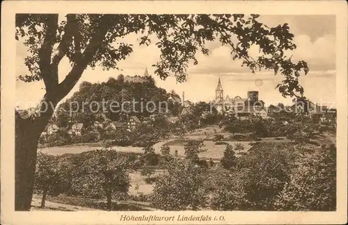 Lindenfels Odenwald Ortsansicht mit Kirche und Burg Hoehenluftkurort Perle des Odenwaldes Kat. Lindenfels