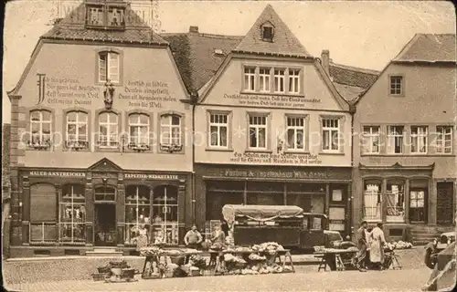 St Wendel Haeuser mit Bekenntnisspruechen am Domplatz Kat. Sankt Wendel