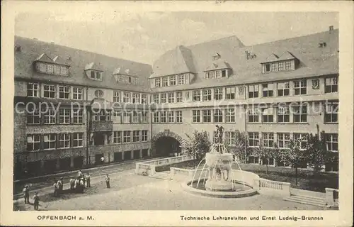 Offenbach Main Techn Lehranstalten und Ernst Ludwig Brunnen Kat. Offenbach am Main