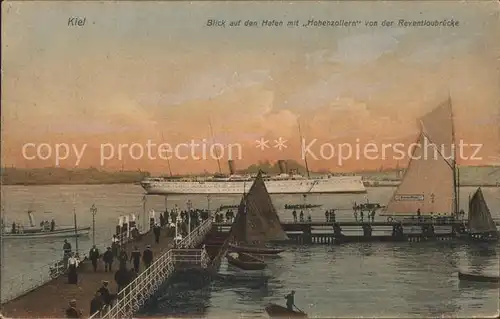 Kiel Hafen mit Passagierschiff Hohenzollern von der Reventloubruecke Kat. Kiel