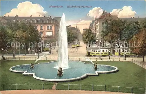 Mannheim Heidelbergerstrasse mit Springbrunnen Kat. Mannheim