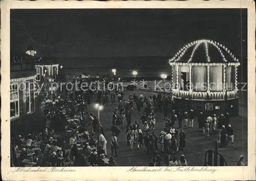 Borkum Nordseebad Abendkonzert Festbeleuchtung / Borkum /Leer LKR