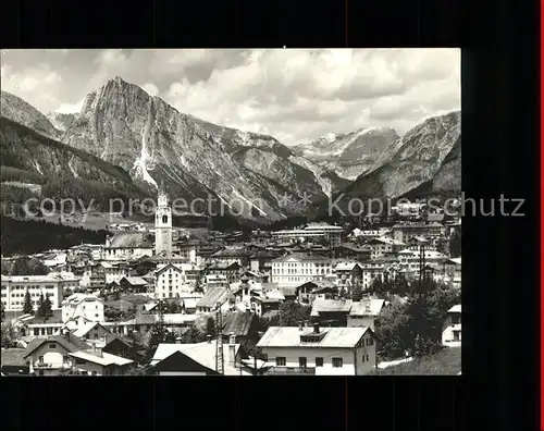 Cortina d Ampezzo Ortsansicht mit Kirche Col Rosa Croda del Becco Dolomiten Kat. Cortina d Ampezzo