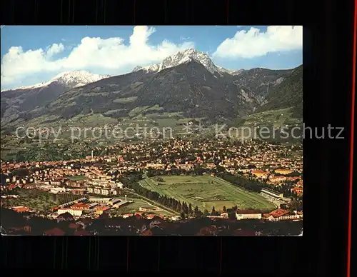 Merano Suedtirol Gesamtansicht Kurstadt mit Alpenpanorama Kat. Merano