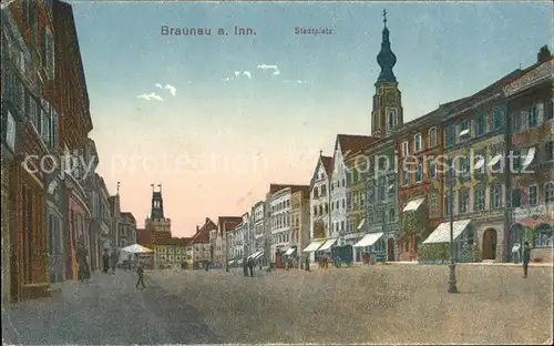 Braunau Inn Oberoesterreich Stadtplatz Kirchturm Kat. Braunau am Inn