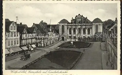 Wolfenbuettel Saarplatz mit Trinitatiskirche Kat. Wolfenbuettel