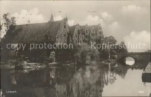 Luebeck Alte Speicherhaeuser an der Trave Bruecke Kat. Luebeck