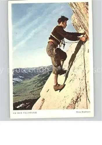 Bergsteigen Klettern H. Brodmann  Blende Felswand  / Sport /