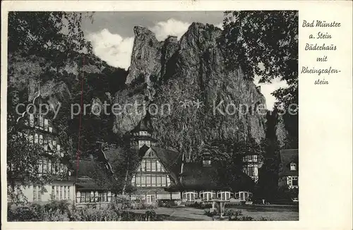 Bad Muenster Stein Ebernburg Baederhaus mit Rheingrafenstein Felsmassiv / Bad Muenster am Stein-Ebernburg /Bad Kreuznach LKR