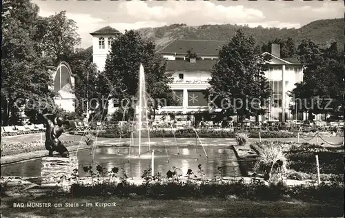 Bad Muenster Stein Ebernburg Kurpark Skulptur Fontaene Kurhaus / Bad Muenster am Stein-Ebernburg /Bad Kreuznach LKR