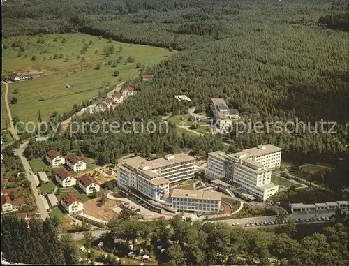 Langensteinbach Karlsbad Krankenhaus und Bibelkonferenzstaette Fliegeraufnahme Kat. Karlsbad