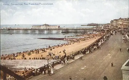Brighton East Sussex Pier Promenade / Brighton East Sussex /