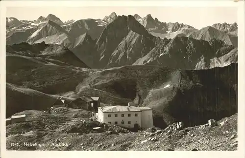 Nebelhorn Nebelhorn Ausblick mit Bergstation und Edmund Probst Haus