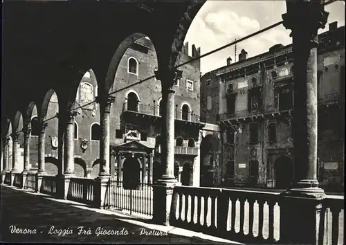 Verona Loggia Frau Giocondo  *