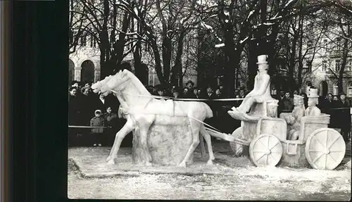 Zuerich Stadthausanlage Hochzeitskutsche aus Schnee / Zuerich /Bz. Zuerich City