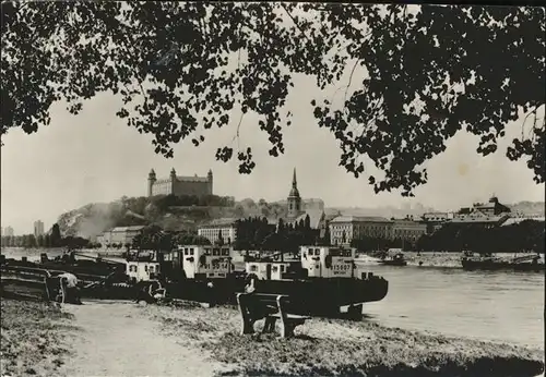 Bratislava Burg Schiff / Polen /Polen