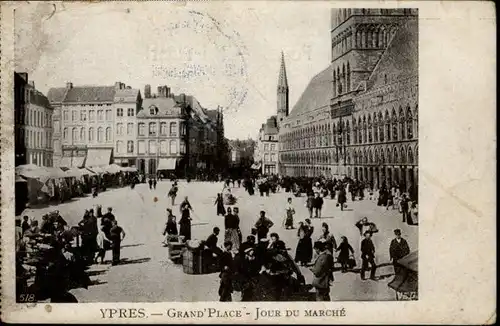 Ypres Ypern West Vlaanderen Ypres Marche Grand Place x /  /