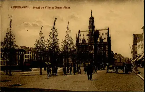 Audenarde Audenarde Grand Place Hotel de Ville x /  /