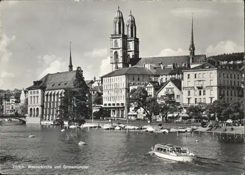 Zuerich Zuerich Wasser Kirche Grossmuenster Boot x / Zuerich /Bz. Zuerich City