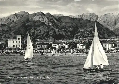 Marina di Massa Marina di Massa Boot x / Massa /