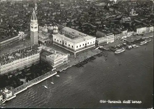 Venezia Venedig Venezia Fliegeraufnahme x /  /