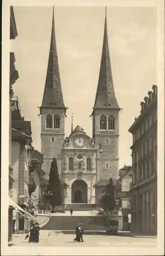 Luzern LU Luzern Hofkirche * / Luzern /Bz. Luzern City