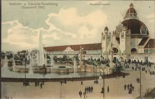 Ausstellung Industrie Gewerbe Kunst Duesseldorf 1902  Hauptindustriehalle Springbrunnen