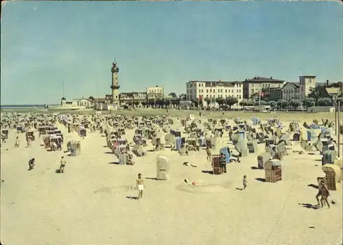 Rostock Warnemuende Strandleben u.Leuchtturm Kat. Rostock