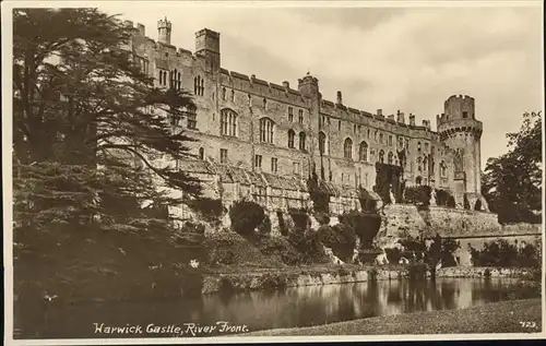 Warwick Castle River Front Kat. Grossbritannien