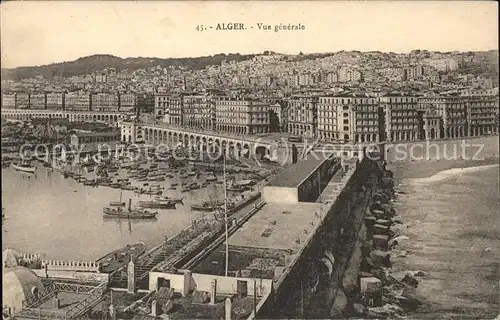 Alger Algerien Vue generale Port Bateaux / Algier Algerien /