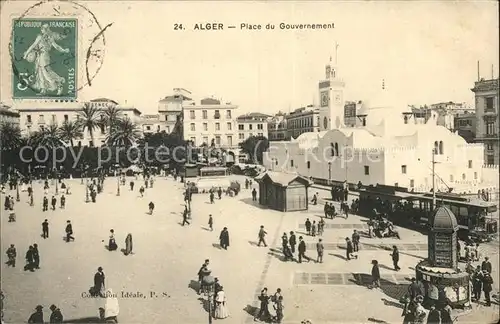 Alger Algerien Place du Gouvernement Statue du duc d'Orleans Monument Stempel auf AK / Algier Algerien /