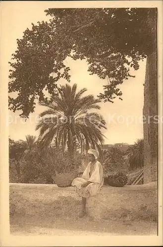 Bou Saada Pose au retour du Marche Scenes et Types Kat. Algerien