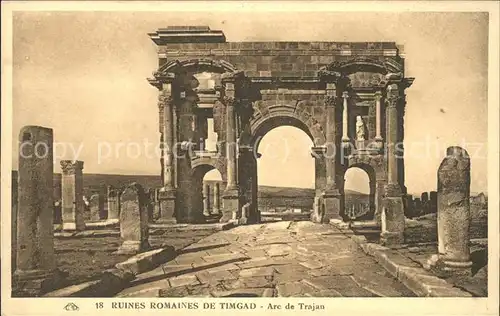 Timgad Ruines Romaines Arc de Trajan Kat. Algerien