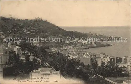 Alger Algerien Vallee vers Notre Dame d'Afrique vue prise de la Rampe / Algier Algerien /