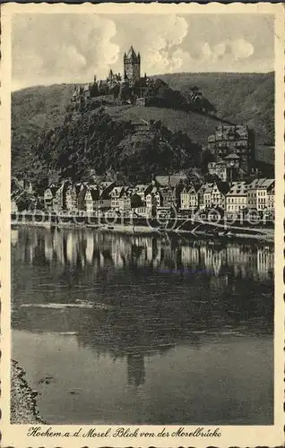 Cochem Mosel Moselpanorama mit Burg Blick von Moselbruecke Kat. Cochem