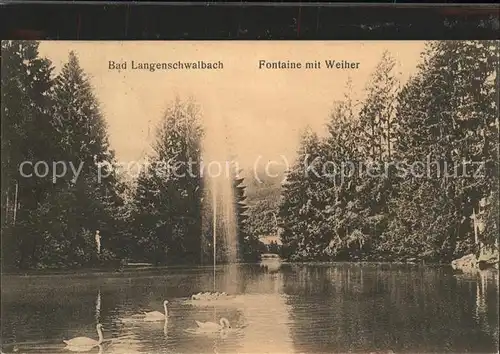 Langenschwalbach Fontaine mit Weiher im Kurpark Schwaene Kat. Bad Schwalbach