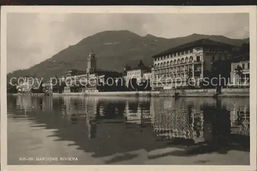 Gardone Riviera Lago di Garda Panorama am See Kat. Italien