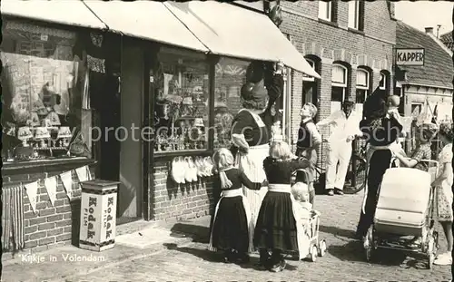 Volendam Kljkje Kinderwagen Kat. Niederlande