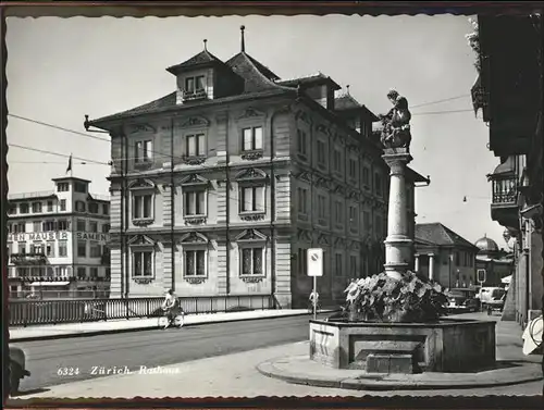 Zuerich Rathaus Brunnen / Zuerich /Bz. Zuerich City